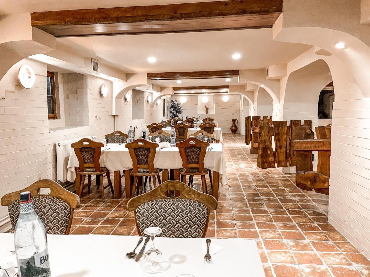 Hotel Apollo Central Sibiu Eksteriør billede