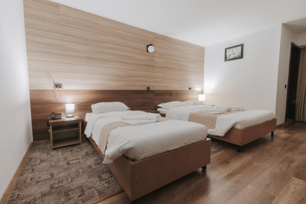 Hotel Apollo Central Sibiu Eksteriør billede