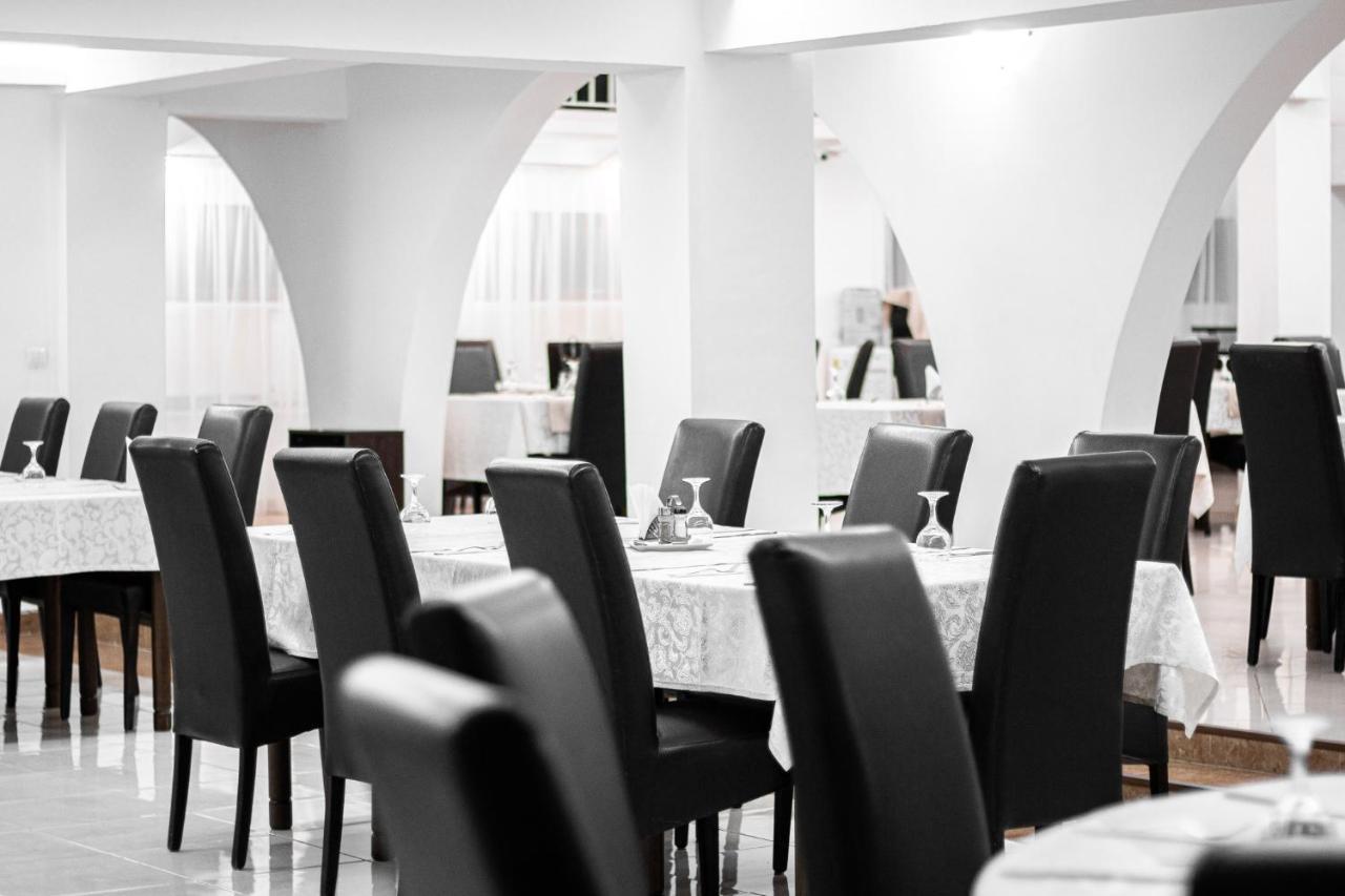 Hotel Apollo Central Sibiu Eksteriør billede